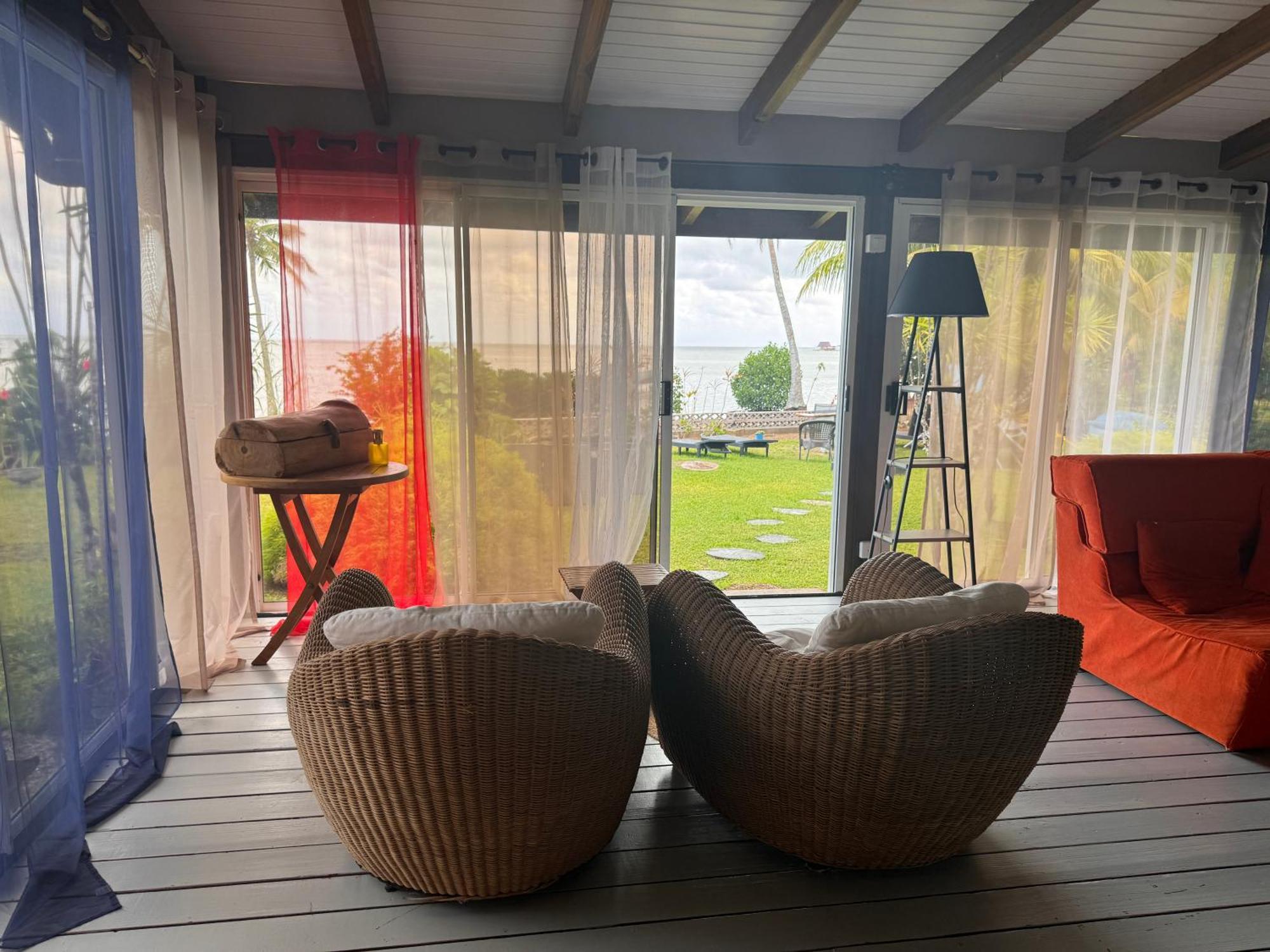 Sofpat Plage Raiatea Taputapuapea Exteriör bild