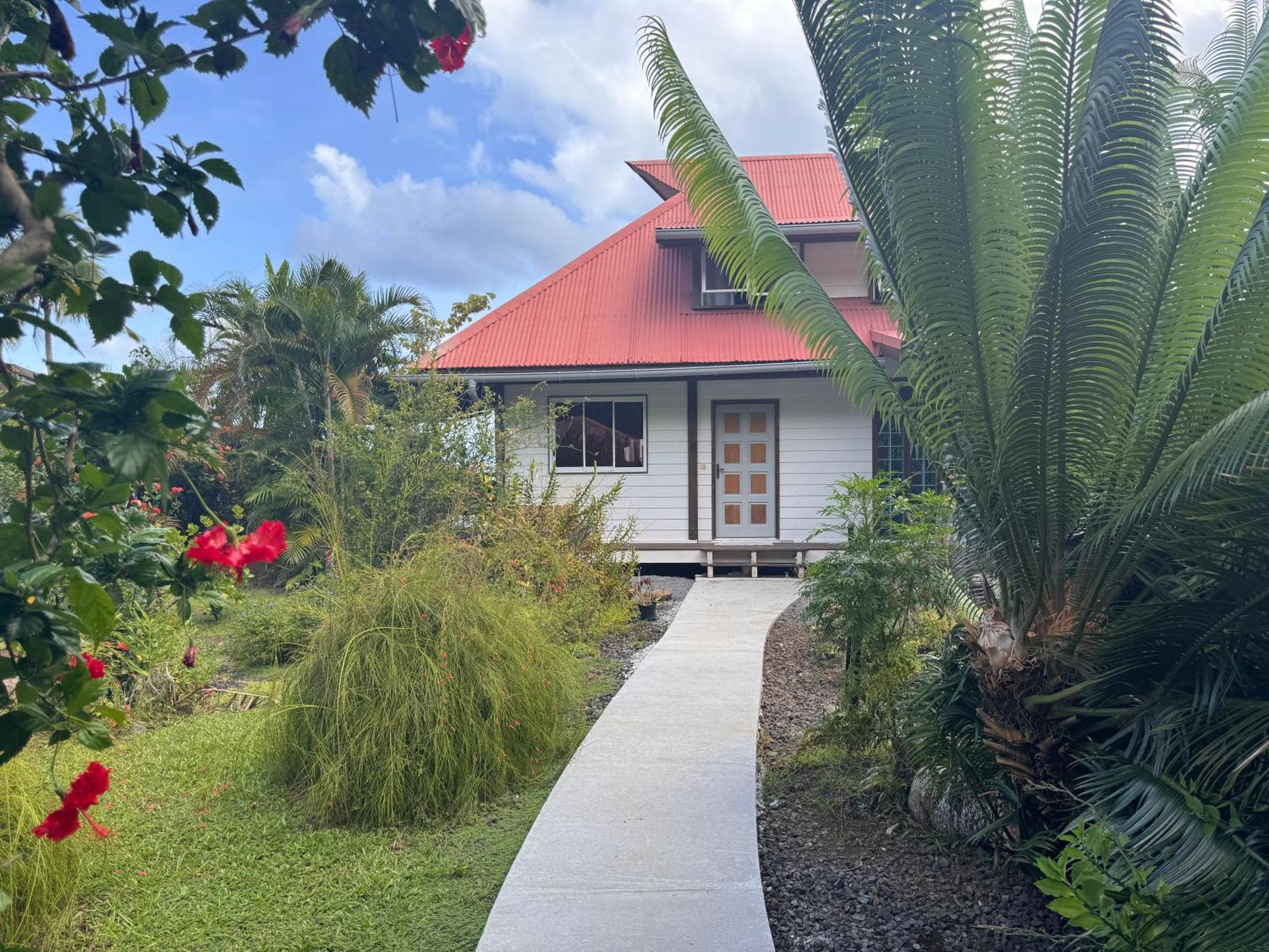 Sofpat Plage Raiatea Taputapuapea Exteriör bild
